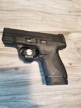 SMITH & WESSON M&P 9 sheild - 2 of 4