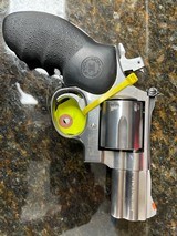 SMITH & WESSON 686-3 - 1 of 2