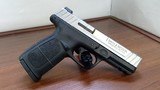 SMITH & WESSON SD40VE - 3 of 4