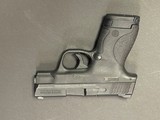SMITH & WESSON M&P9 SHIELD - 3 of 4