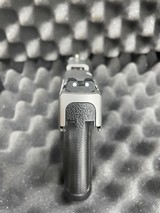 SMITH & WESSON SD40 VE - 4 of 4