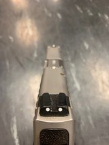 SMITH & WESSON SD9VE - 4 of 6