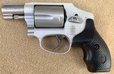 SMITH & WESSON 642 - 2 of 5