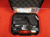 GLOCK 17 GEN 5 - 3 of 4