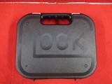 GLOCK 17 GEN 5 - 4 of 4