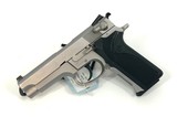 SMITH & WESSON MOD 5906 - 1 of 1