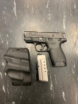 SMITH & WESSON M&P 40 SHIELD - 1 of 6
