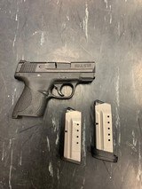 SMITH & WESSON M&P 40 SHIELD - 2 of 6