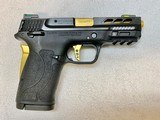 SMITH & WESSON M&P Shield EZ 380 Performance Center (GOLD) - 1 of 6