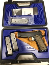 DAN WESSON SPECIALIST COMMANDER 45 ACP - 2 of 2