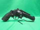 SMITH & WESSON 327 PC - 1 of 6