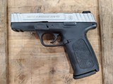 SMITH & WESSON SD9 VE - 1 of 3