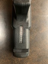 GLOCK 19 GEN 3 - 2 of 7
