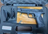 SMITH & WESSON M&P40 - 6 of 6