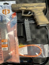 GLOCK 19 G19 BATTLE WORN FLAG 31 RND MAGAZINE - 5 of 5