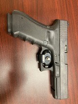 GLOCK 22 GEN 4 - 2 of 4