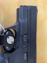 SMITH & WESSON M&P 9 SHIELD - 3 of 4