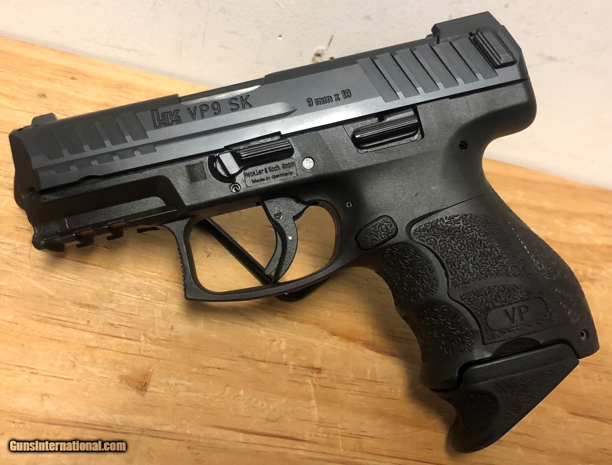 HECKLER & KOCH VP9SK-B