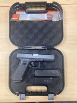 Glock G22 Gen 4 - 1 of 3