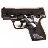 SMITH & WESSON M&P9 SHIELD - 1 of 4
