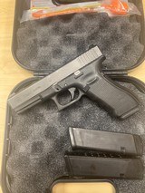 Glock G22 Gen 4 - 3 of 3