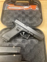 Glock G22 Gen 4 - 3 of 3