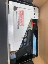 SMITH & WESSON .40 S&W M&P40 SHIELD - 5 of 5