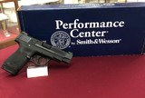 SMITH & WESSON M&P 40 Shield Performance Center - 4 of 4