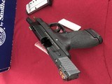 SMITH & WESSON M&P 40 Shield Performance Center - 2 of 4