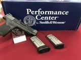 SMITH & WESSON M&P 40 Shield Performance Center - 1 of 4