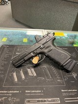 GLOCK 19 - 1 of 4