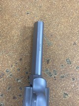 TAURUS 627 Tracker .357 7-shot - 7 of 8