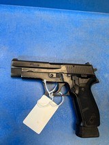 SIG SAUER P226(WEST GERMAN) - 3 of 5