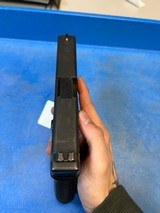 GLOCK G22 GEN 2 - 4 of 6