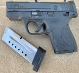 SMITH & WESSON M&P 9 SHIELD - 1 of 7