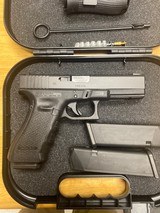 GLOCK 17 G17 GEN 4 - 2 of 3