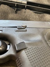 GLOCK 19 GEN4 - 2 of 4