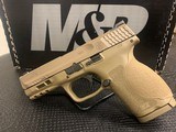 SMITH & WESSON M&P 9 M2.0 Compact - 1 of 4