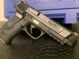 SMITH & WESSON M&P 45 ACP - 4 of 7