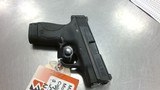 SMITH & WESSON M&P 40 SHIELD - 4 of 7