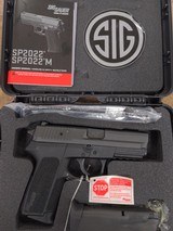 SIG SAUER E2022 - 1 of 1