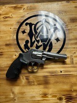 SMITH & WESSON 64-5 - 1 of 5