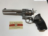 RUGER GP100 - 2 of 7