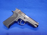 SMITH & WESSON 915 - 1 of 2