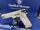 SMITH & WESSON 59 - 1 of 4