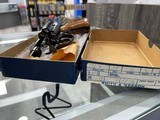 SMITH & WESSON CHIEFS SPECIAL MODEL 36 - 4 of 5