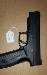 SPRINGFIELD ARMORY XD-40 - 2 of 4