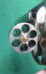 SMITH & WESSON 629-5 CLASSIC - 3 of 5