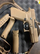 GLOCK 19x - 3 of 7