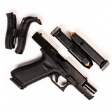 GLOCK G17 GEN5 - 1 of 4